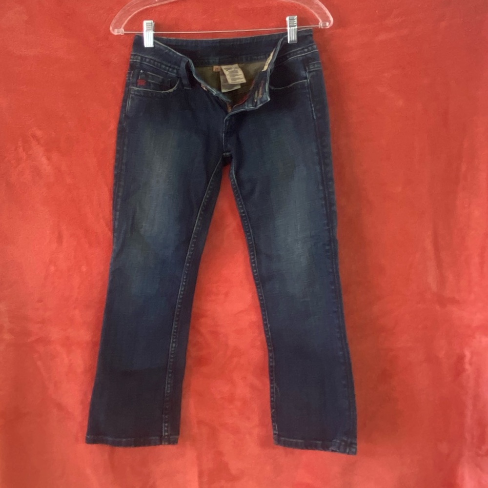 Miss Me cropped blue Jean size 26